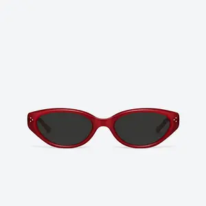 GENTLE MONSTER Vanilla R6 Red Frame Black Lenses Cat-eye Shape