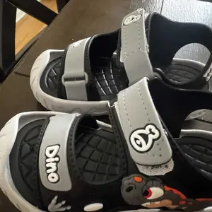 Boys' New Summer Soft-Soled Velcro Strap Sandals, Kids' Outdoor Casual Sport Sandals, Cartoon Style PVC Beach Sandals