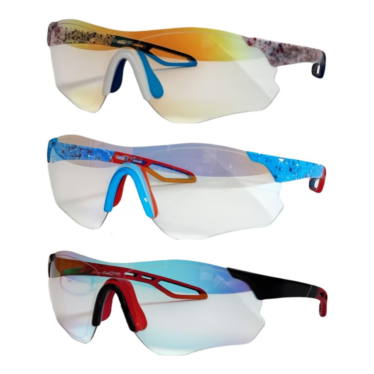 Photochromic Cycling Sunglasses: Auto-adapts to light, fits the face securely without slipping, for safe and comfortable cycling