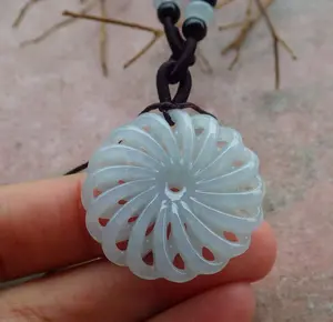 Certified Hand Carved Light Green Natural Myanmar Burma A Jade jadeite Coin Knotte Flower Circle Pendant Necklace
