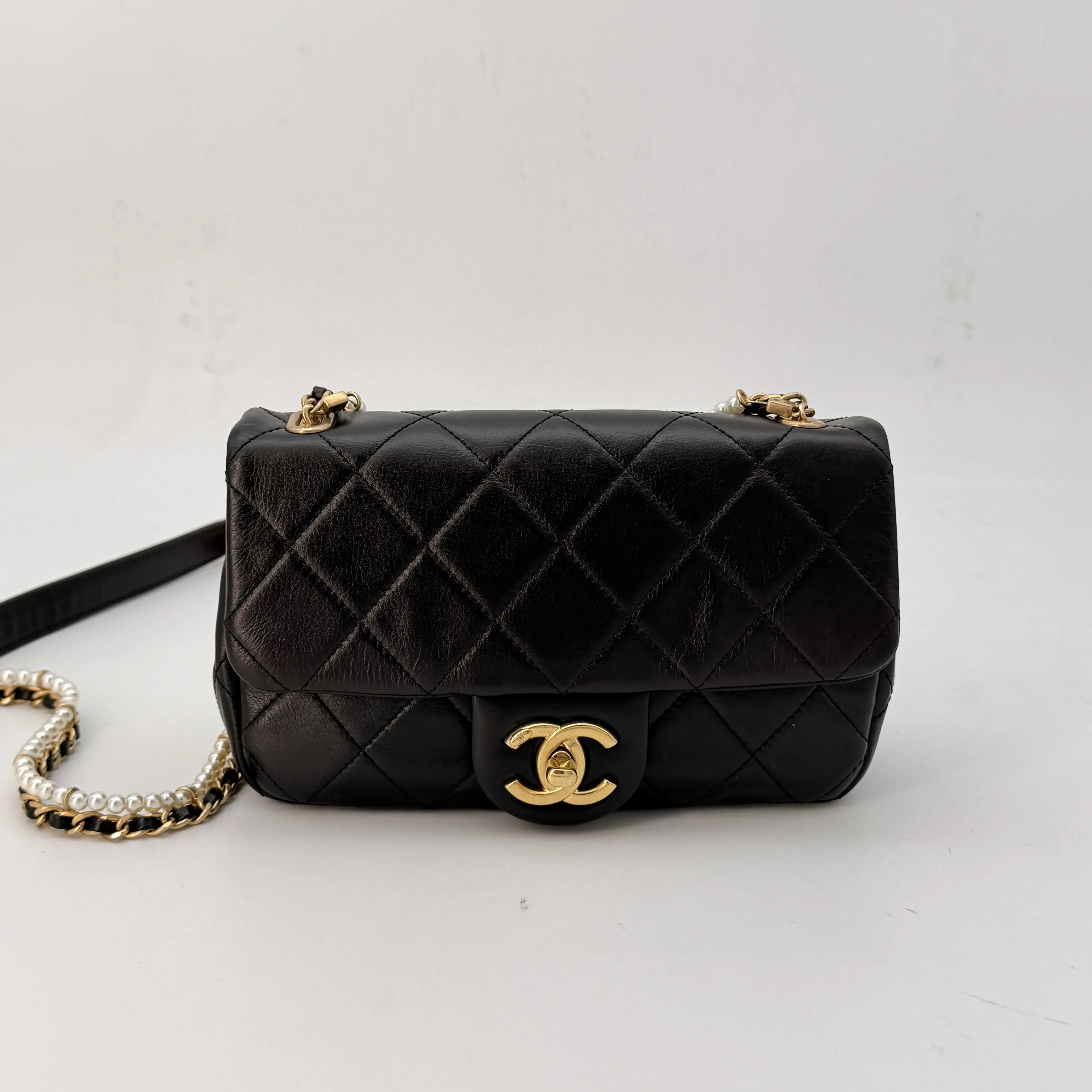 Pre-owned CHANEL lambskin Crossbody Bags Quilted Mini Rectangular Crystal Pearls