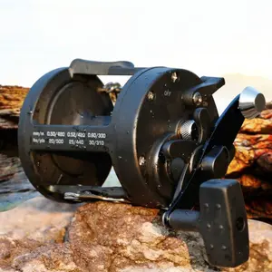 Sougayilang Trolling Fishing Reel Black 3.8:1 Saltwater Freshwater Spinning Fishing Tackle Reel for Sea Fishing