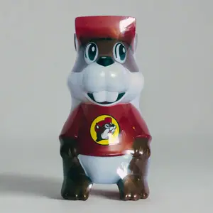 Buc-ee's Sipper Durable Plastic Beverage Container with Spill-Proof Lid Ergonomic Design for Everyday Use Iconic Logo Perfect for Road Trips Travel Gym Office - Bottle, Cup