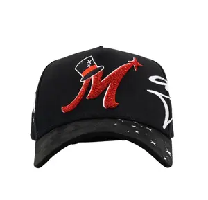 31 Hats x El Mago Collaboration Edition – Premium Streetwear Snapback Cap with 3D Embroidered “El Mago” Logo & Urban Magic Design for Men & Women.
