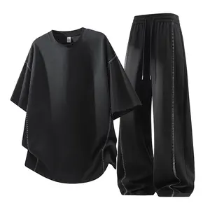 Summer solid-color crewneck pullover short-sleeve T-shirt paired with drawstring elastic-waist pants with pockets—casual two-piece set for men featuring a loose sporty look and American youthful trendy style; ideal for everyday wear and vacations #Summerv