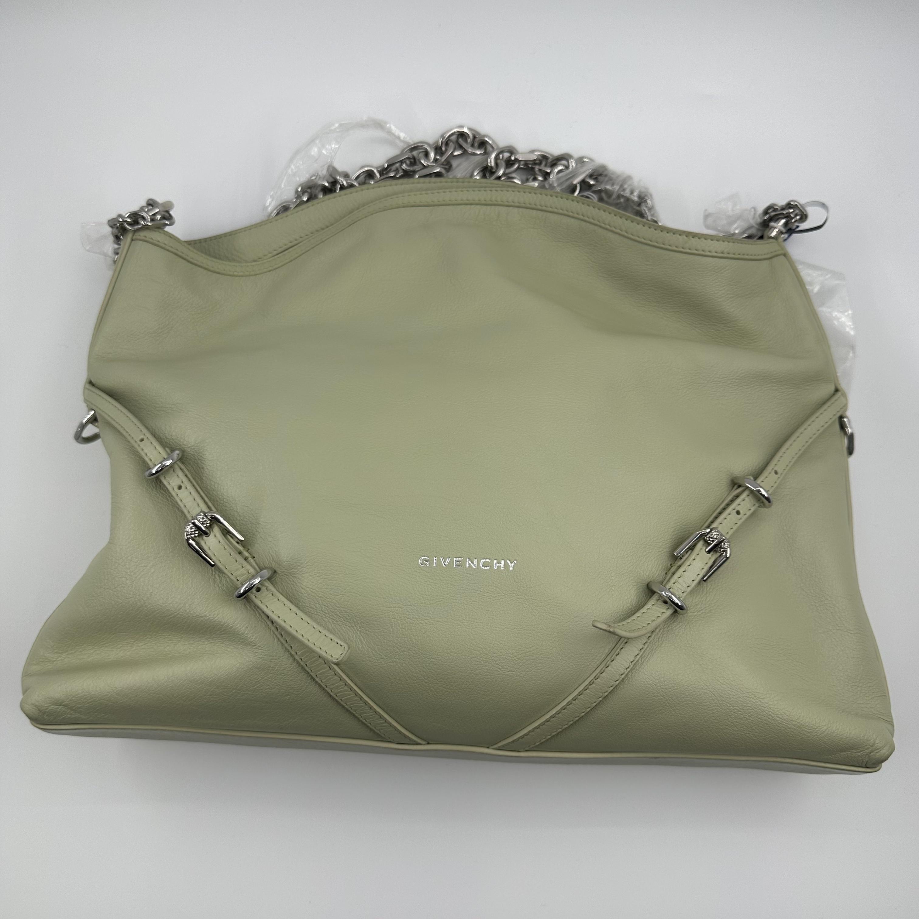 Pre-owned GIVENCHY leather messenger shoulder bag