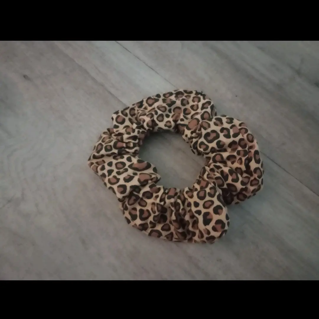 cheetah scrunchie Cotton