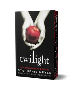 Twilight (20th Anniversary Edition) -- Stephenie Meyer - Paperback