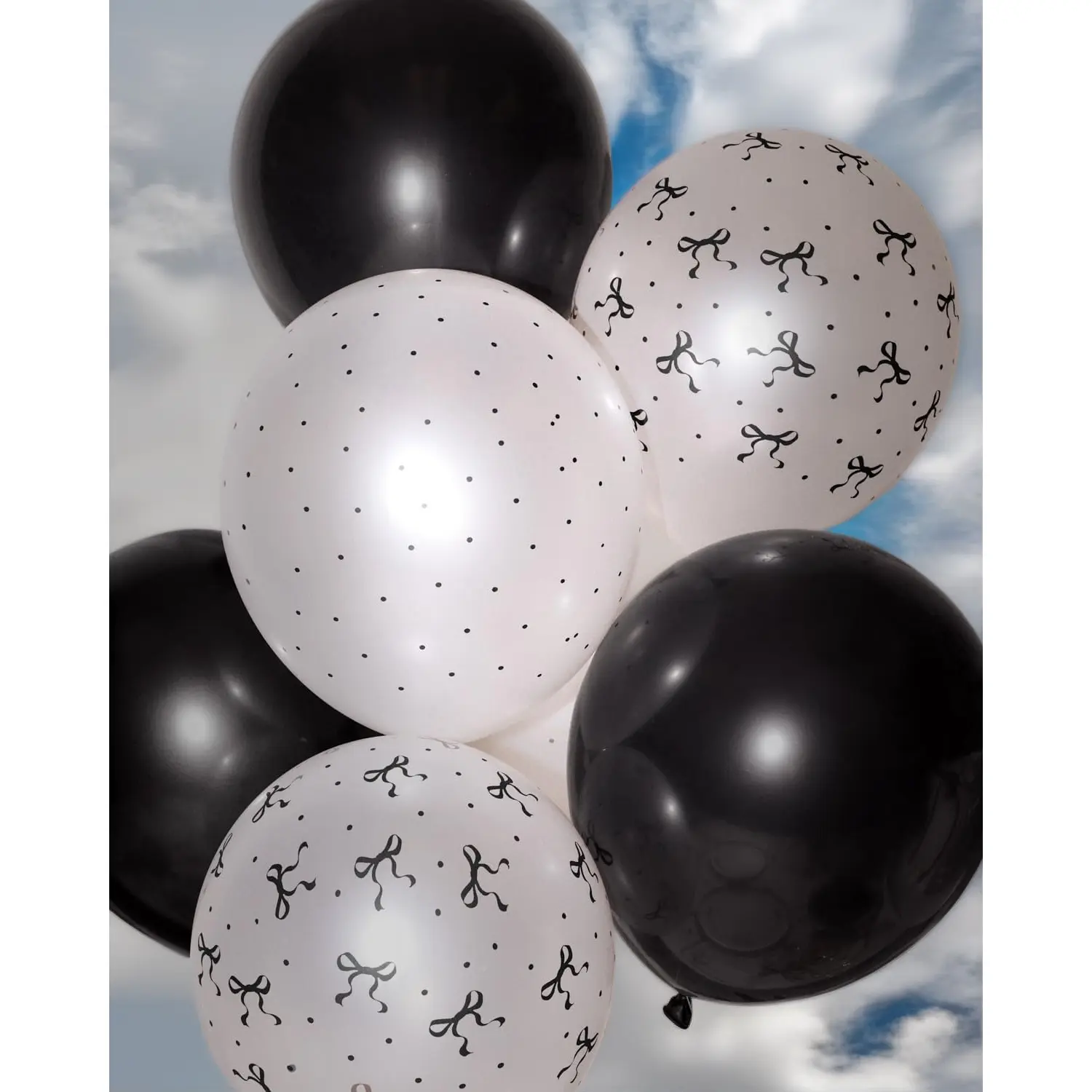 24-Pack 12in Black & White Rubber Bow Balloons with Phone Straps & Charms, Sports & Outdoor Protective Gear for Bachelorette & Birthday Party Decor, Bow Pattern, Unisex