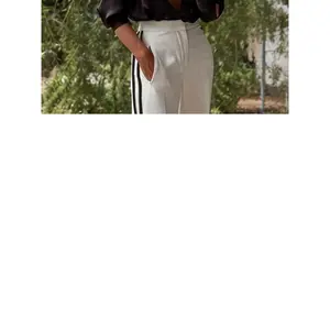 1pc Elegant Women's Spring/Summer Polyester Suit Pants, 100% Polyester Solid Color with Side Stripe Detail, Regular Fit Long Trousers with Zipper Closure Casual Plain Pocket Chic linen pants baggy sweatpants teacher outfits cargo pants