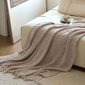 AFUSON Throw Blankets for Couch Free Gift - Textured Chunky Knit Woven Chenille Blanket - Super Soft, Warm Decorative Boho Throw with Tassels for Bed, Sofa and Living Room Decor,70x60 Inches