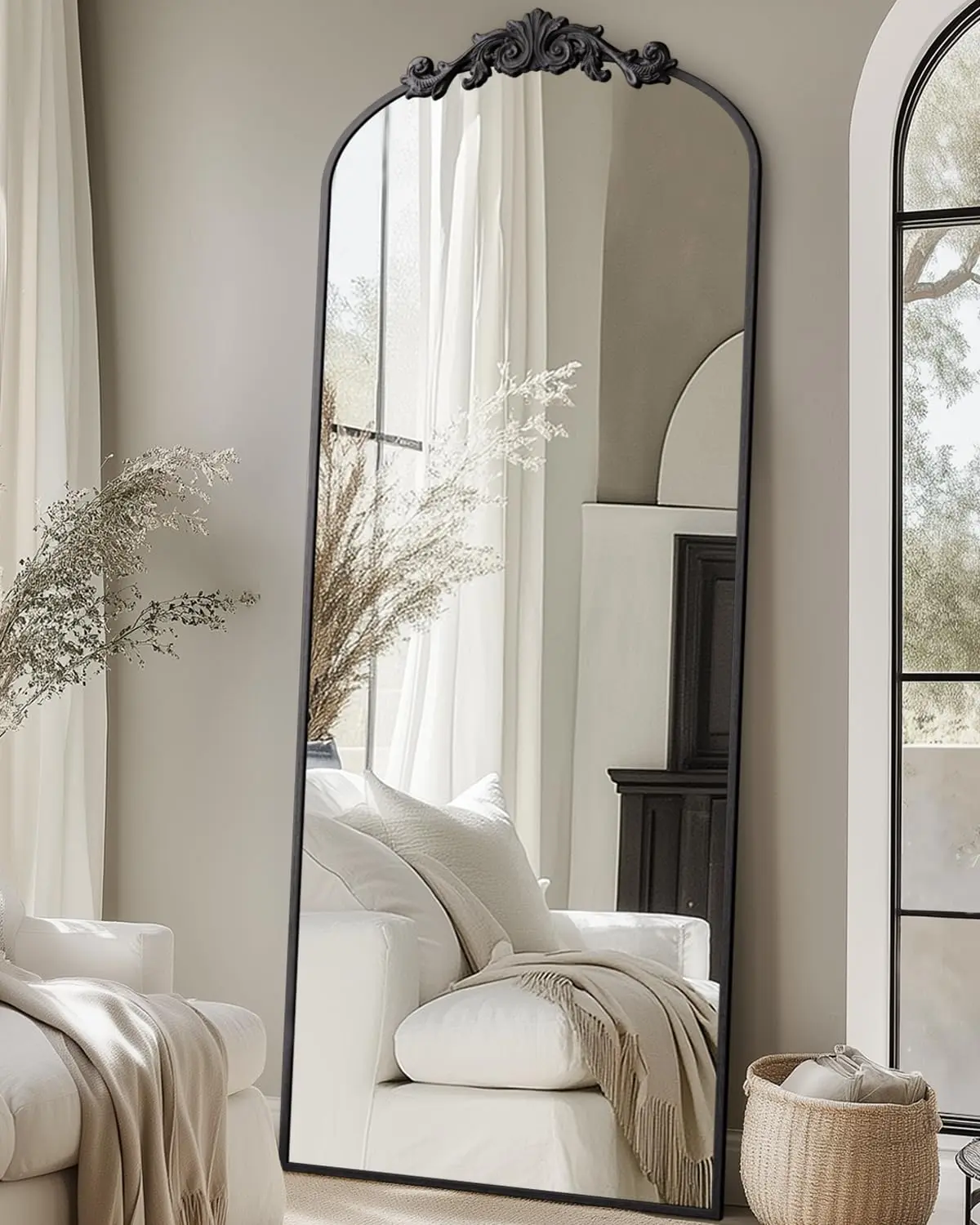 Antok Arched Full Length Mirror, Floor Mirror with Carved, Full Body Mirrors for HomeDecor, Standing/Halling Large Wall Mirror for Bedroom, Living Room, Cloakroom, Black, Retro Style