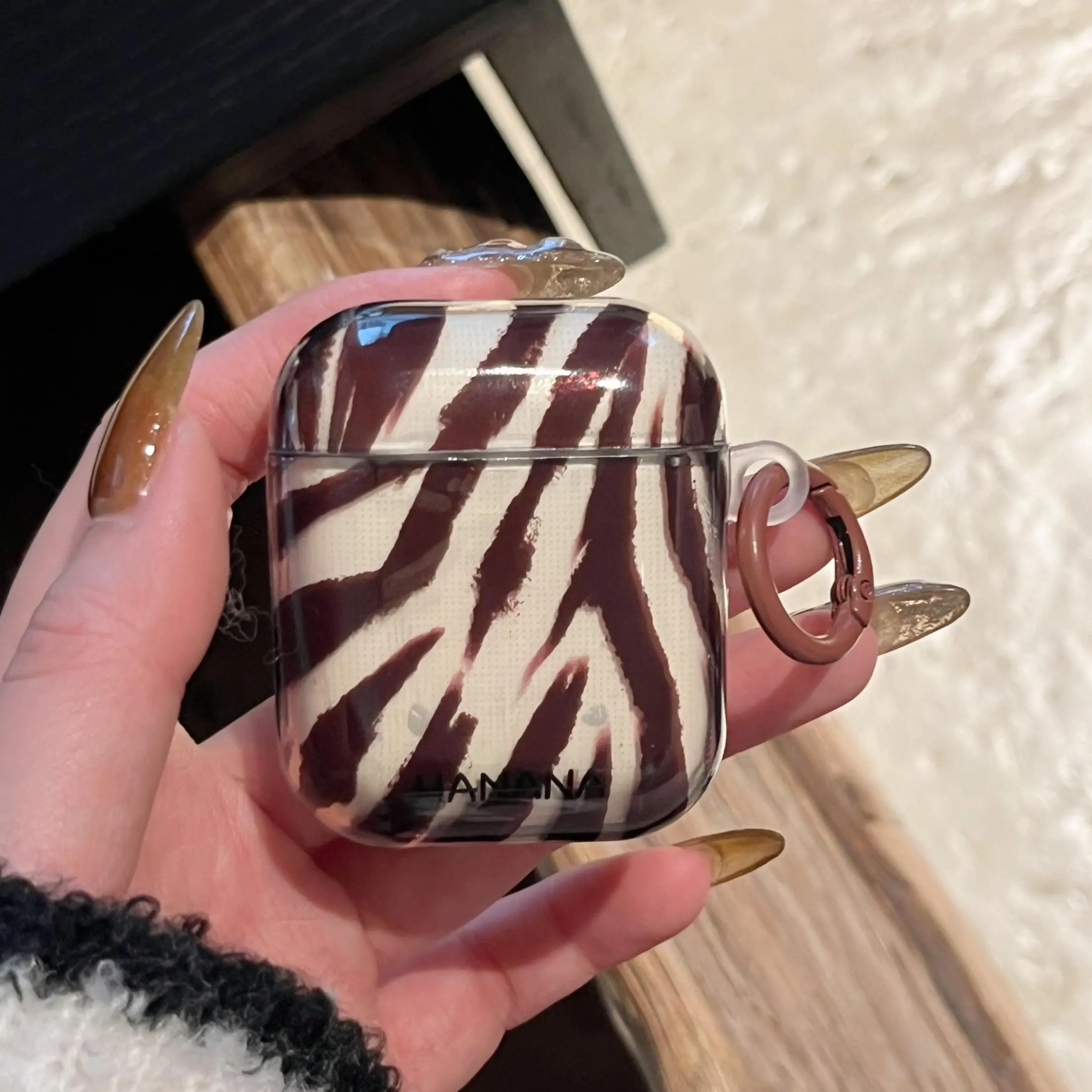 Vintage Zebra Pattern Earphone Case with Keychain, Decorative Earphone Protector Cover, Earphone Accessories Compatible with AirPods, Headset Protection