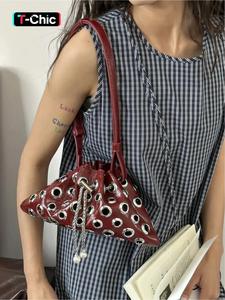 women's fashionable punk style studded decor crossbody bag, casual versatile high-quality daily commuting bag, girl fashionable shopping bag