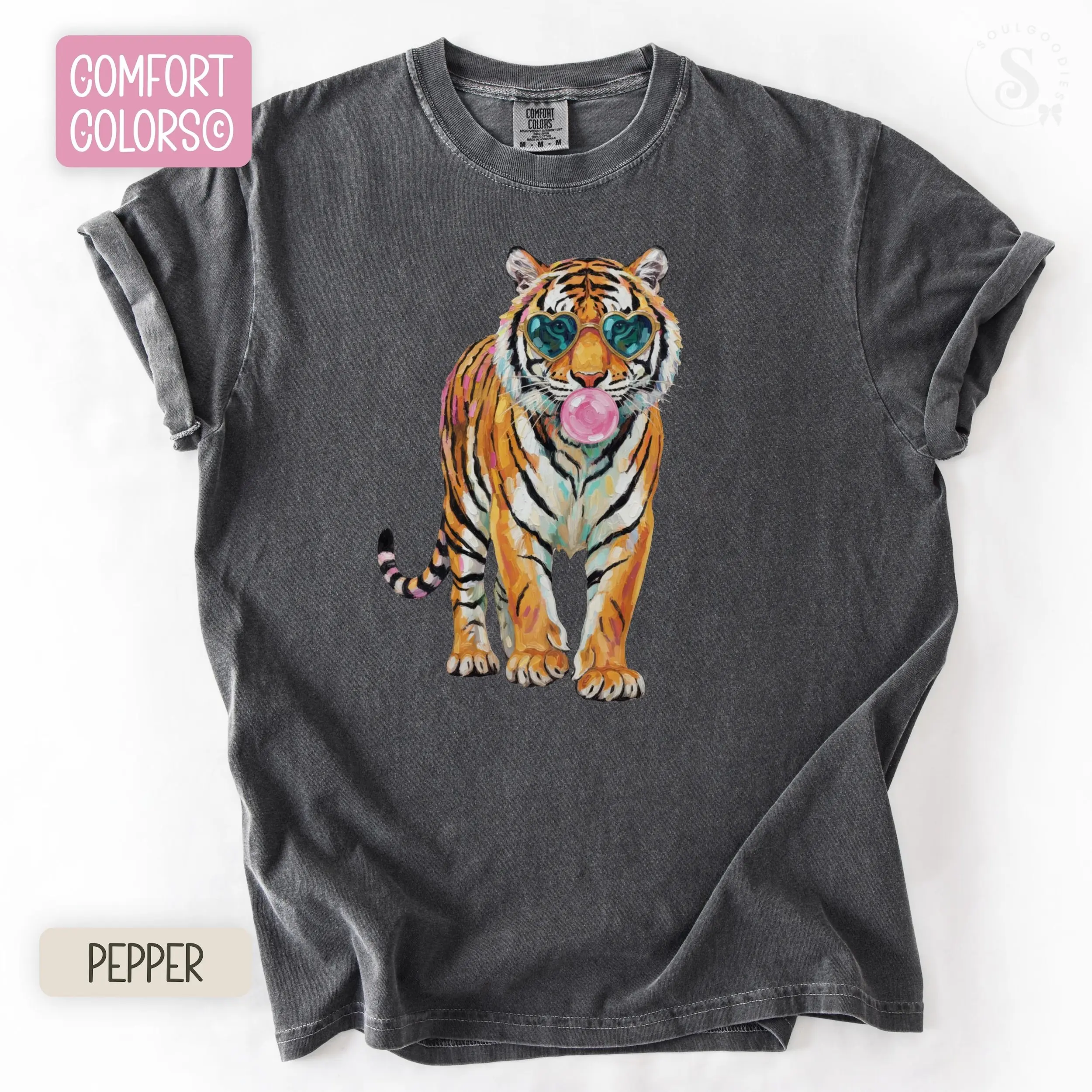 Comfort Colors Tiger Cute Animal Y2k Graphic Tee, Preppy Tiger Bubblegum Sunglasses Unisex T-Shirt - Perfect Gift for Fans