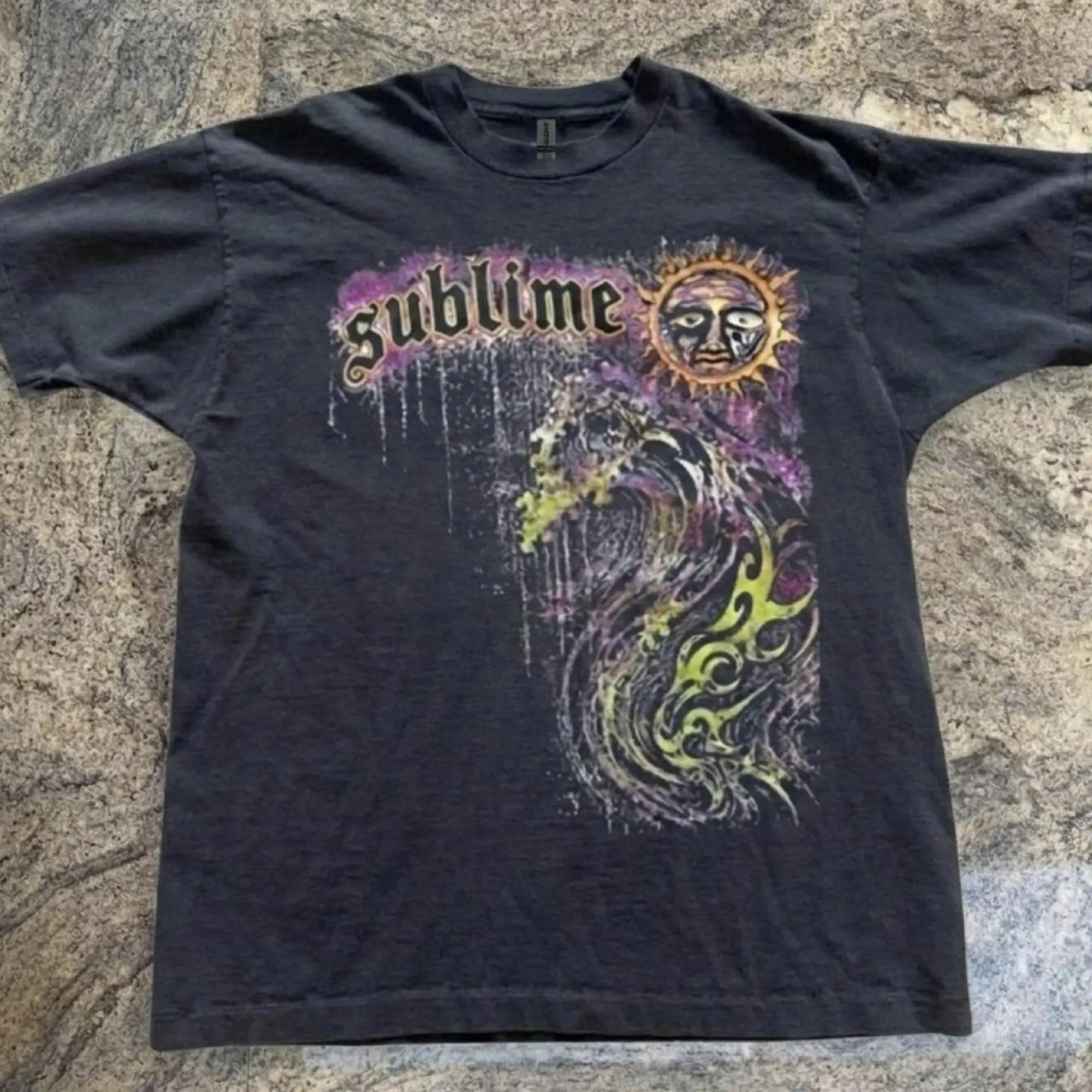 Vintage Sublime Purple Wave Sun Graphic T-Shirt - Retro Reggae Rock Ska Band Tee, Cool Music Nostalgia Shirt,, Crew Neck, Short Sleeve, Cotton, Gift for Him Her, Men Women Top