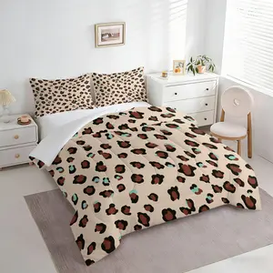 Soft Cozy Beige Leopard Print Quilted Comforter Set with Pillowcases, 2/3-Piece Warm Fluffy Microfiber Bedding Set, Modern Neutral Animal Print Bed Linen, Stylish All Season Bedroom Decor for Home