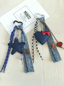 Y2K Vintage Denim Keychain Bag Charm, Water Washed Jean Fabric, Woven Rope, Wooden Bear, Sparkle Stars Heart Material, Style Accessory
