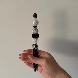 Custom rhinestone pen extended