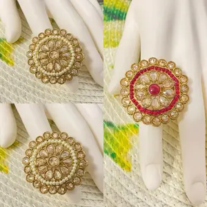 Heavy Adjustable Bridal Rings with Intricate Design and Gemstone Accents for Elegant Wedding Wear