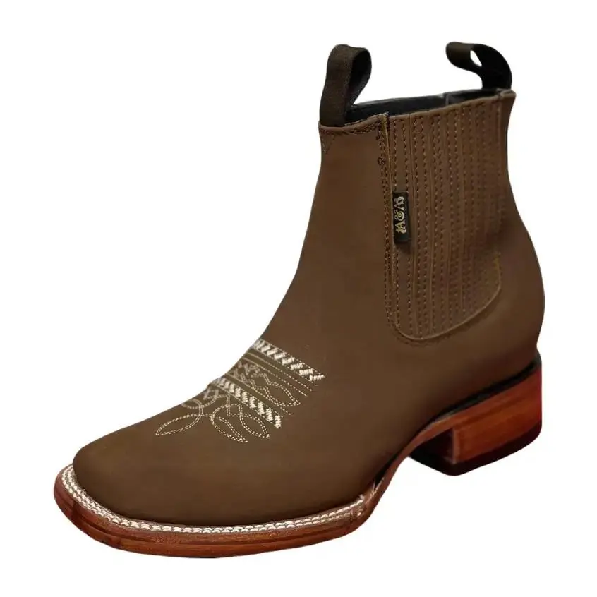 A&A WOMEN BOOTS, ESTILO MARIANA, BOTIN PARA DAMA, SUELA DE CUERO, PIEL NOBUCK COLOR AVELLANA.