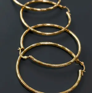 Yudy&Sussy Textured Extra Large 14k Gold Plated Hoop Earrings Elegan Thin Statement Hoops for Women