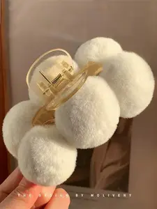 Large Faux Fur Hair Claw Clip for Women,Winter Fluffy Fuzzy Hair Clips, Nonslip Strong Hold Furry Big Jaw Clamp for Thick Long Hair