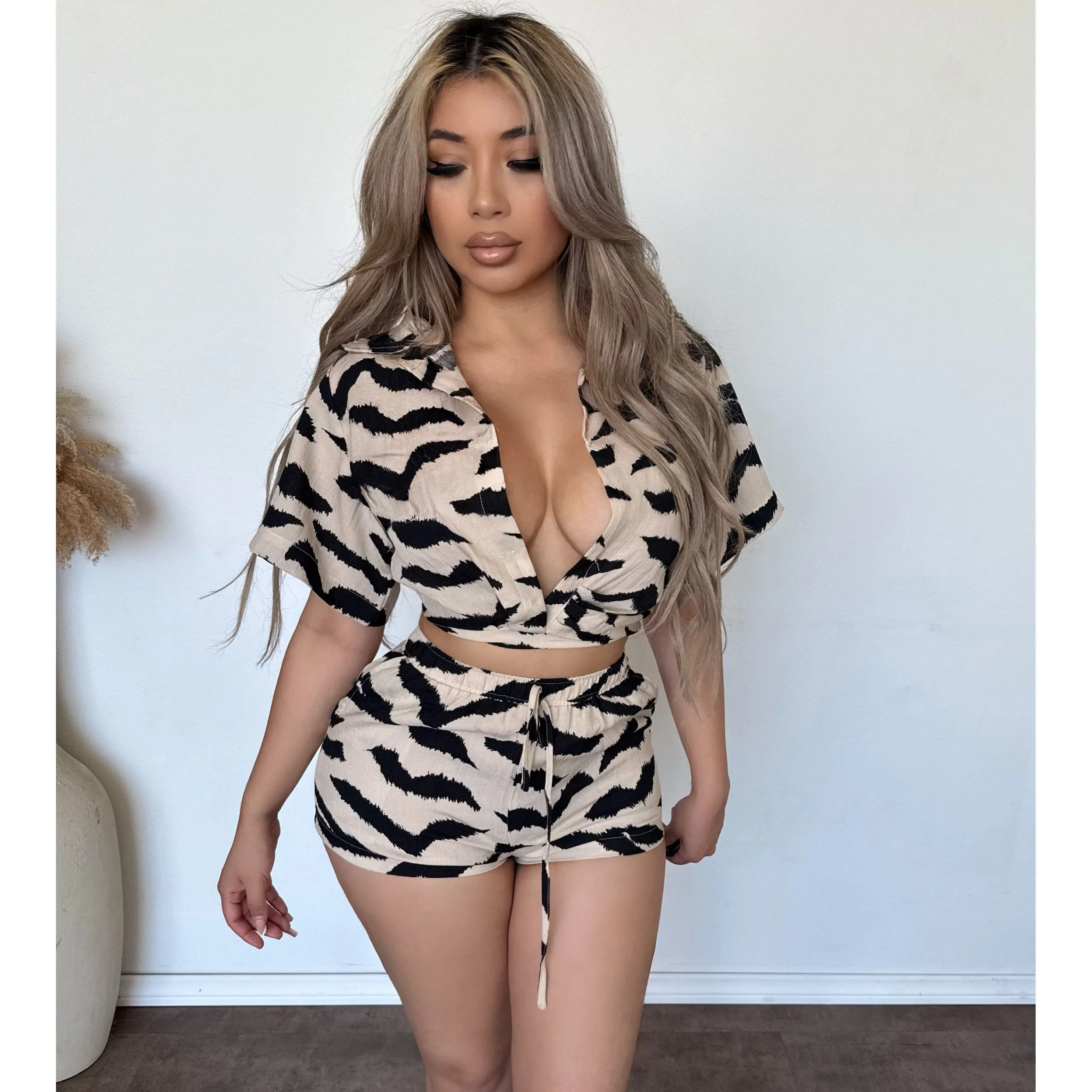 Violet Zebra Shirt & Shorts Set (Taupe/Black)