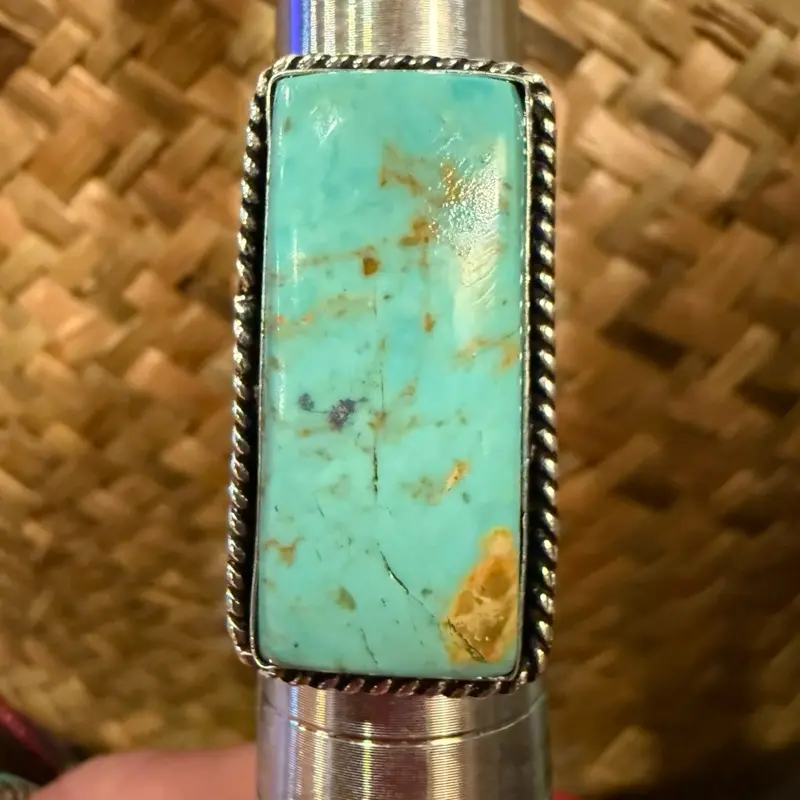 Turquoise Queen Ring