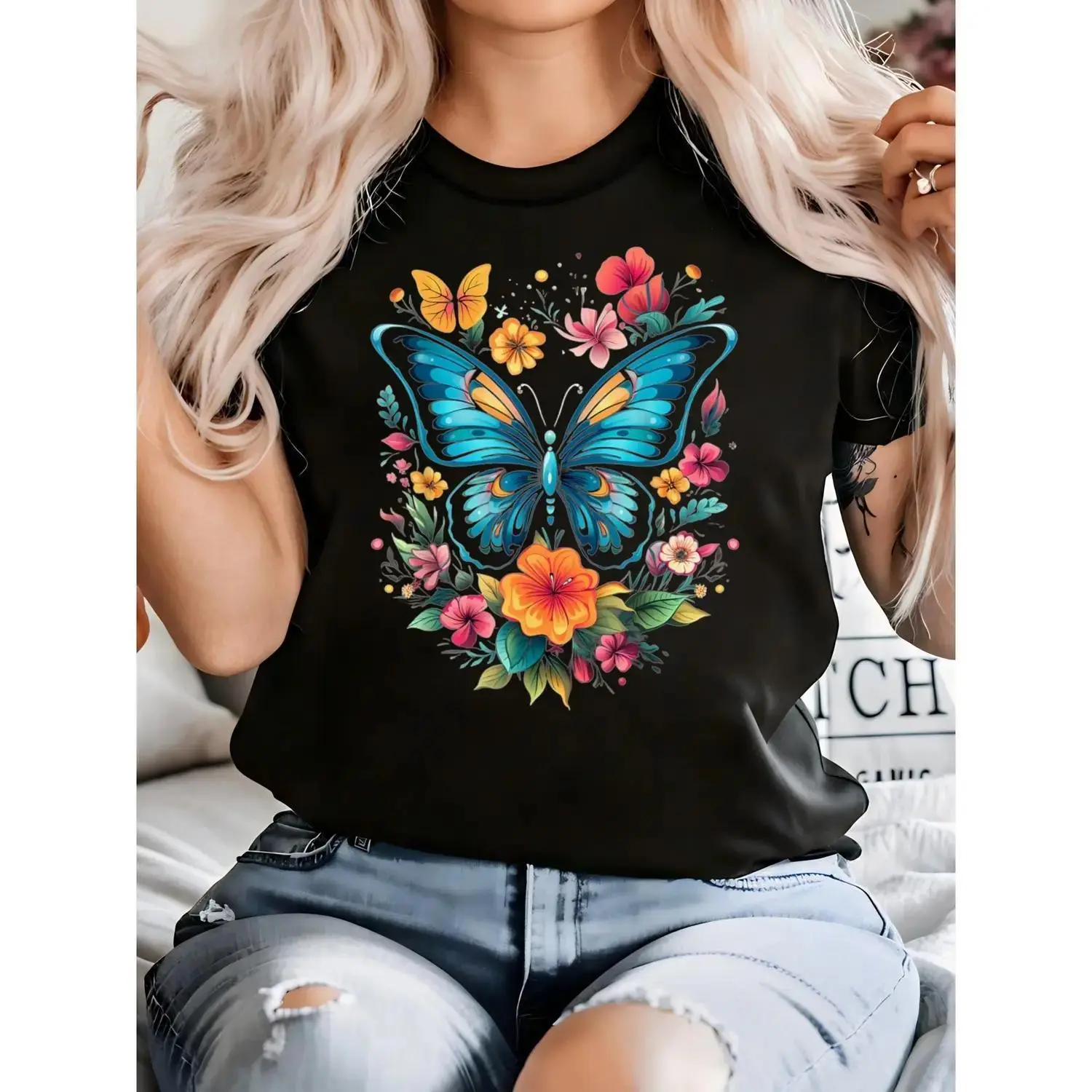 Butterfly Floral Print Cotton Crew Neck Short Sleeve Aesthetic Women's T-Shirt Casual Fabric