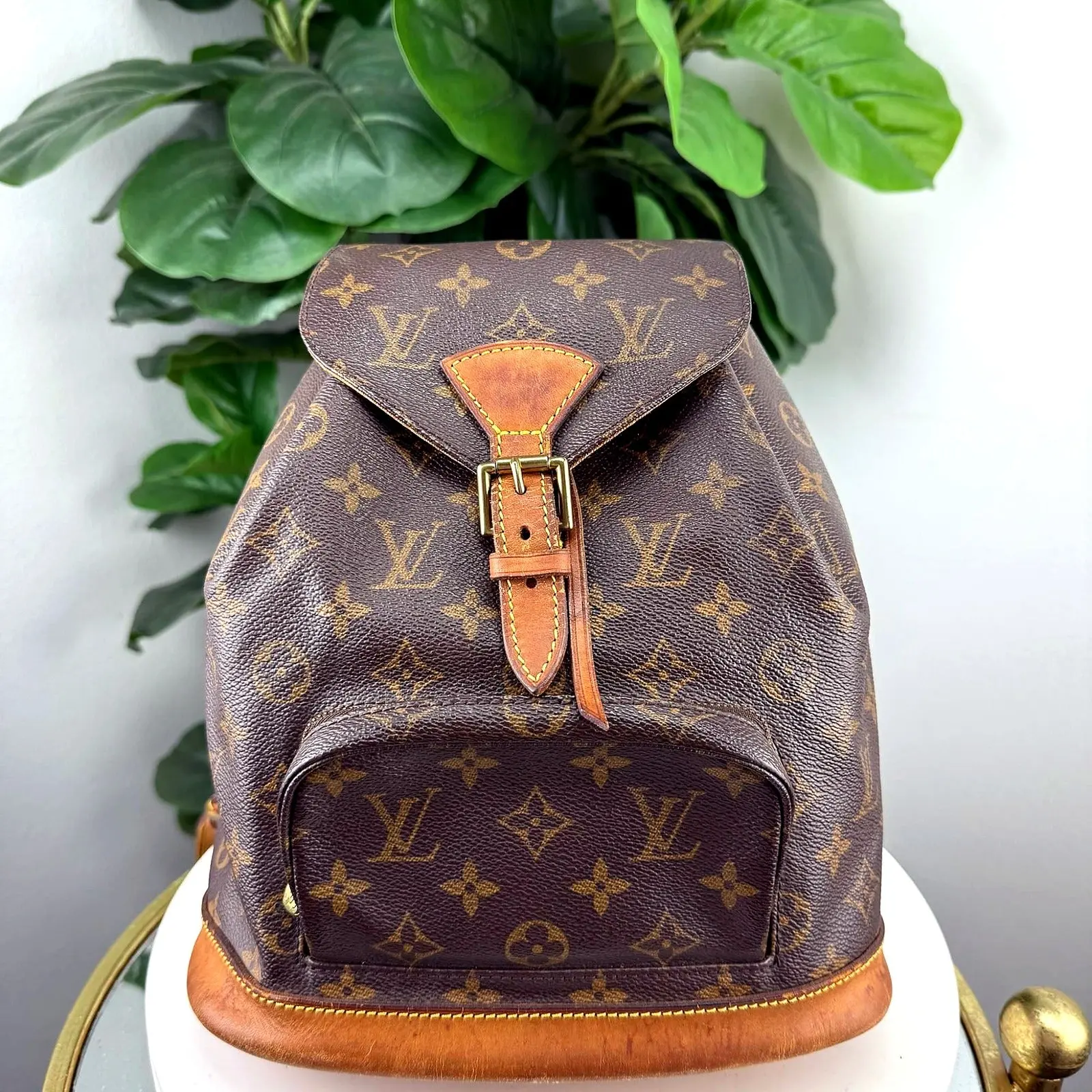 Pre-owned monogram coated canvas bucket-style Authentic Vintage Louis Vuitton Monogram Canvas Montsouris Backpack