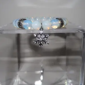 Snowflake (Opalite)
