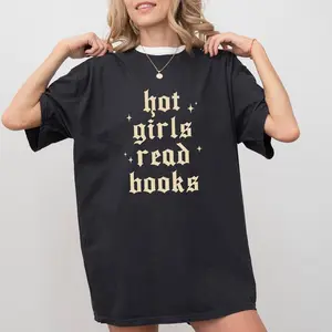 Vintage Hot Girls Read Books Shirt, Retro Bookish Graphic Tee, Reading Lover T-shirt, Good Girl Clothing, Romantic Reader Clothing trendy t-shirts