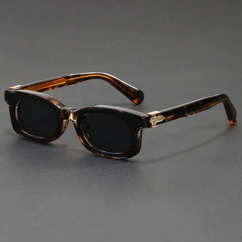 Square Thick Framed Sunglasses with Niche Design on The Temples Suitable for Driving and Suitable for Both Men and Women Fashion Sunglasses, Stylish Sunglasses, Cool Sunglasses, Trendy Square Sunglasses, Chunky Square Sunglasses, Fashionable Sunglasses