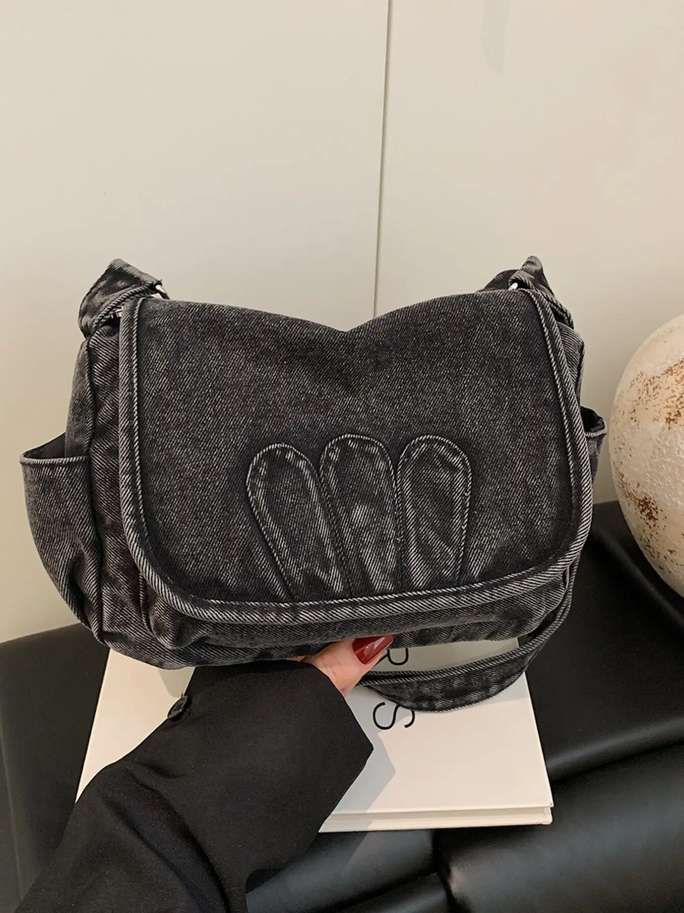 Vintage Denim Canvas Bag, Street Style Flap Closure, Lightweight Durable Adjustable Strap, Multi-Pocket Large Capacity, Unisex Casual Backpack, Casual Daypack, Bookbag