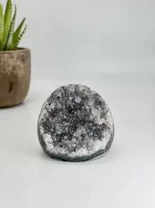 Raw Amethyst Crystal - Natural Healing Stone for Energy, Meditation & Home Decoration
