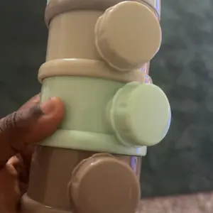 1pc/2pcs Cute Capacity Bear Baby Portable Travel Milk Powder Box, Colorful Stackable Food Storage Container for Outdoor Feeding, Ideal Newborn Gift