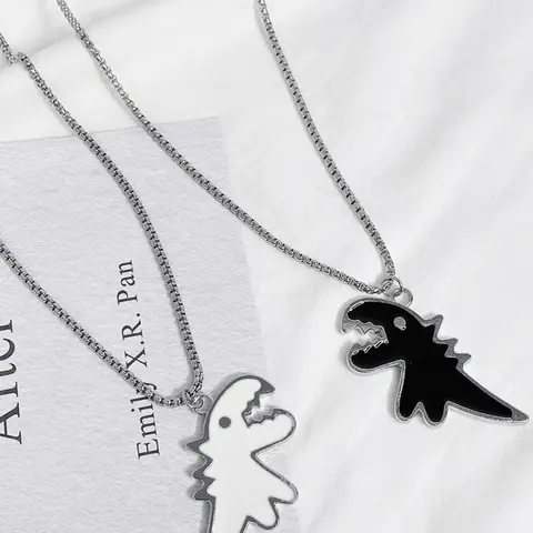 Dinosaur Pendant Couple Matching Necklace, Fashion Jewelry for Party, Daily Clothing Decor, Trendy All-match & Exquisite Jewelry for Birthday Gift, Couples Necklace, Necklace Set, Stainless Steel Necklaces, Fashionable Accessories
