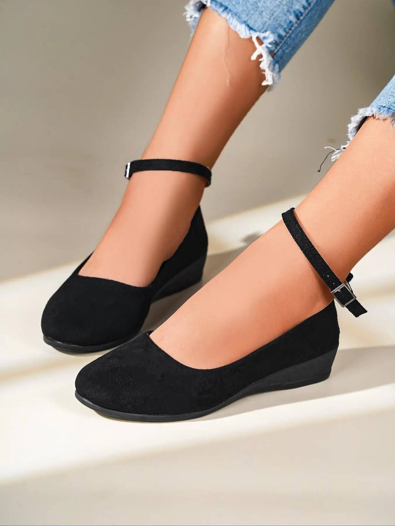 Women's Fashionable Solid Color Ankle Strap Wedge Shoes, Casual Comfortable Round Toe Wedge Flats, Lightweight Breathable Buckle Shoes for Women & Gir