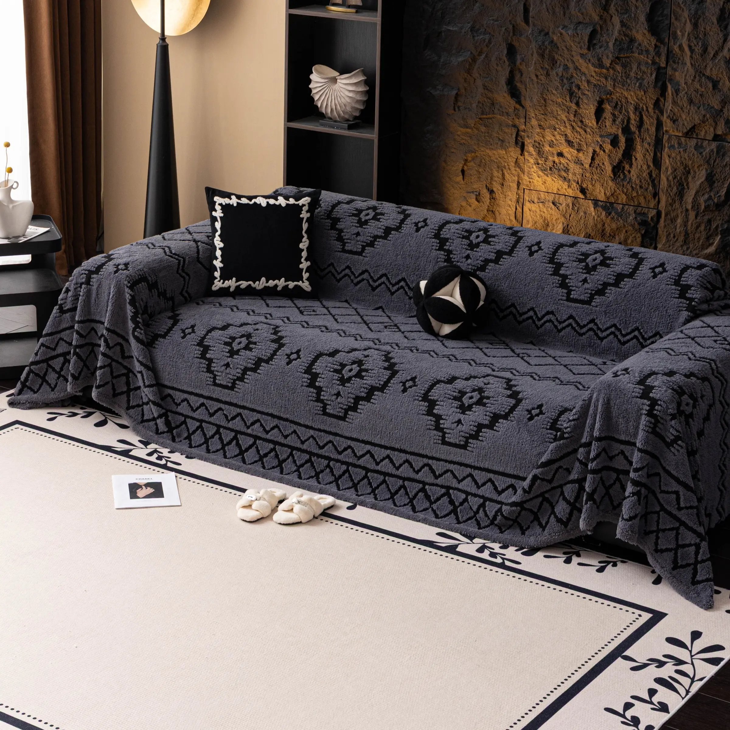Moroccan Style Plush Thick Sofa Blanket, Sofa Slipcover, Slipcover for Sofa, Soft Couch Protector, Non-Slip Easy Washable, Durable Anti-Scratch Couch Pad, Multiple Colors and Sizes Available
