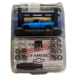 1:64  M2 Machines Model Kit. Chevy/GMC Truck .