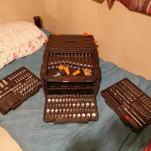 VEVOR Mechanics Tool Set and Socket Set, Various specifications, with 1/4" 3/8" 1/2" Drive Deep and Standard Sockets, Max 450 Pcs SAE and Metric Tools, Portable Mechanics Kit Wrench Hardware