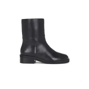 LPA Tracer Bootie in Black
