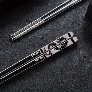 A Set of Five Pairs of Reusable Metal Chopsticks, Stainless Steel Chopsticks Sets, with Dragon Pattern, Laser Engraving, Non-Slip Chinese Cooking Chopsticks, Tableware, Dishwasher, Spring Festival New Year Chopsticks Gift Set