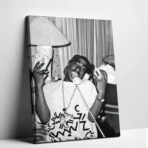 Vintage Tupac Shakur Canvas Wall Art – Classic Black & White Hip Hop Legend Poster | 90s Rap Icon Money Phone Pose Print | Perfect Decor for Bedroom, Dorm & Hip Hop Fan Cave | Ideal Gift for Old School Rap Lovers