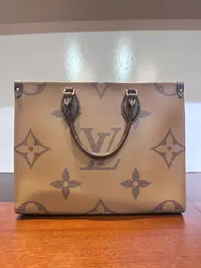 Pre-owned Louis Vuitton OnTheGo MM Tote Monogram Canvas 21212328hd