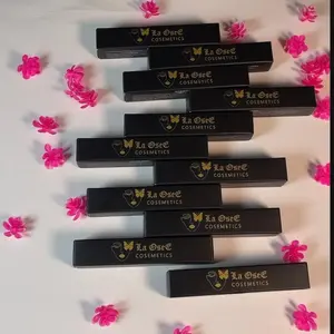 LA OASEÉ COMESTICS Makeup Matte - Glossy Lip Care Matte with Hydrating Formula in Black Pack Lipgloss