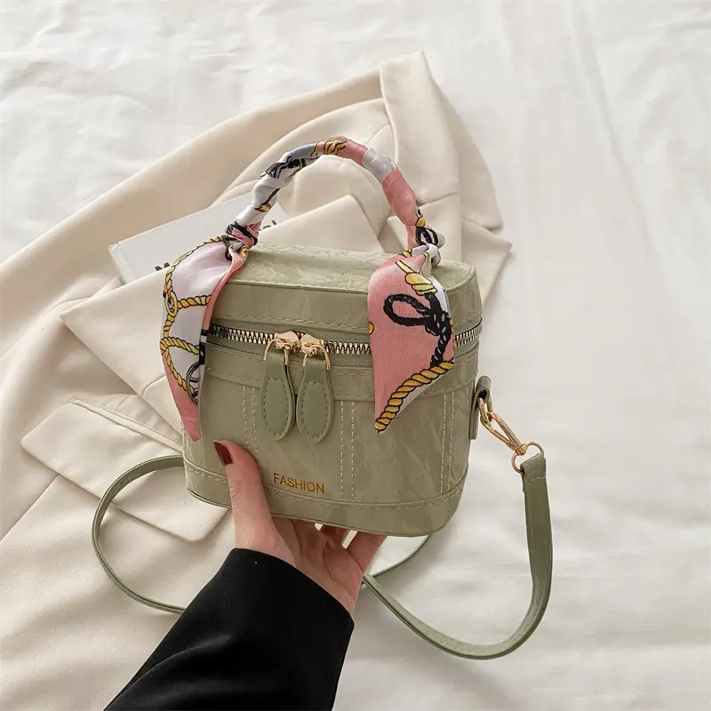 Women's Stylish Square Crossbody Shoulder Bag - Korean Style Adjustable Plain Purse for Women, Cute Lightweight Athletic Small Everyday Bag with Unique Design for Shopping, Travel, Stylish Square Bag