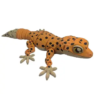 Articulated Leopard Gecko 3D Print - Movable Orange Lizard Fidget Toy, Reptile Desk Pet, Handcrafted Flexible Gecko, 15 Points of Articulation, Eco-Friendly PLA Material