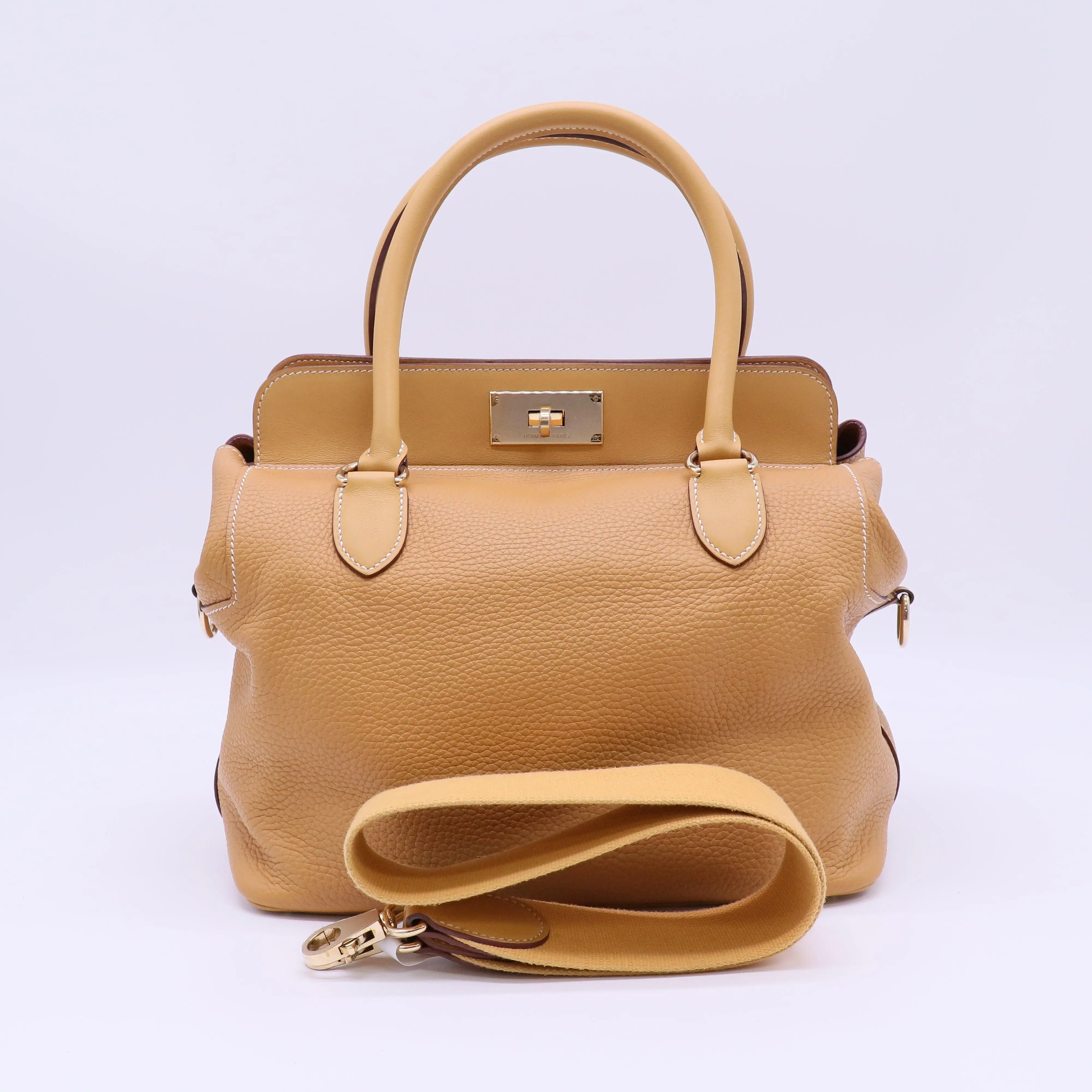 Pre-owned HERMÈS Leather Top Handle Bags Toolbox 26 handbag B21886